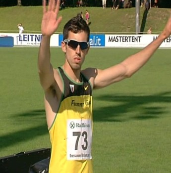 Leonardo capotosti alla partenza dei 400 ostacoli