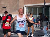 roma_line5k_25_005_small.jpg